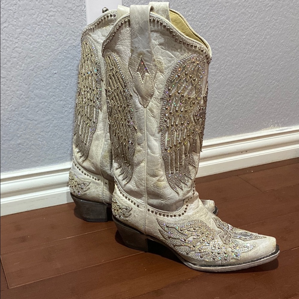 Embellished Western Cowboy Boots - Cream Angel wings and cross